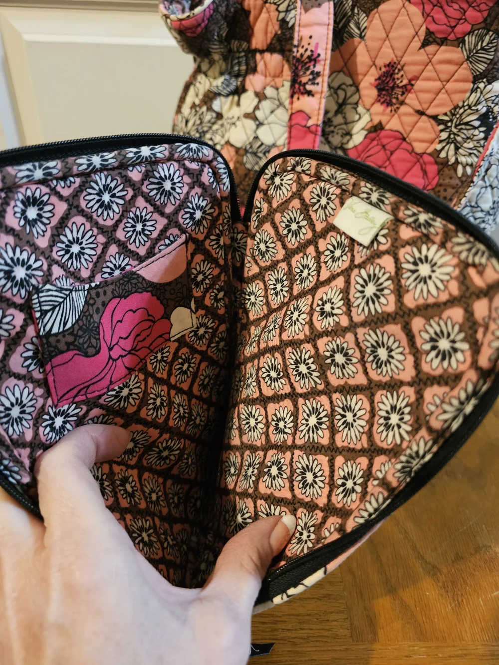 Vera Bradley Pink Floral Quilted Tablet Holder